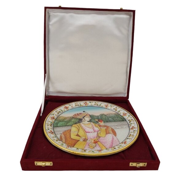 VTG Ornate Lady on Marble Hand Painted Decorative 9" Plate in Red Velvet - Picture 4 of 9